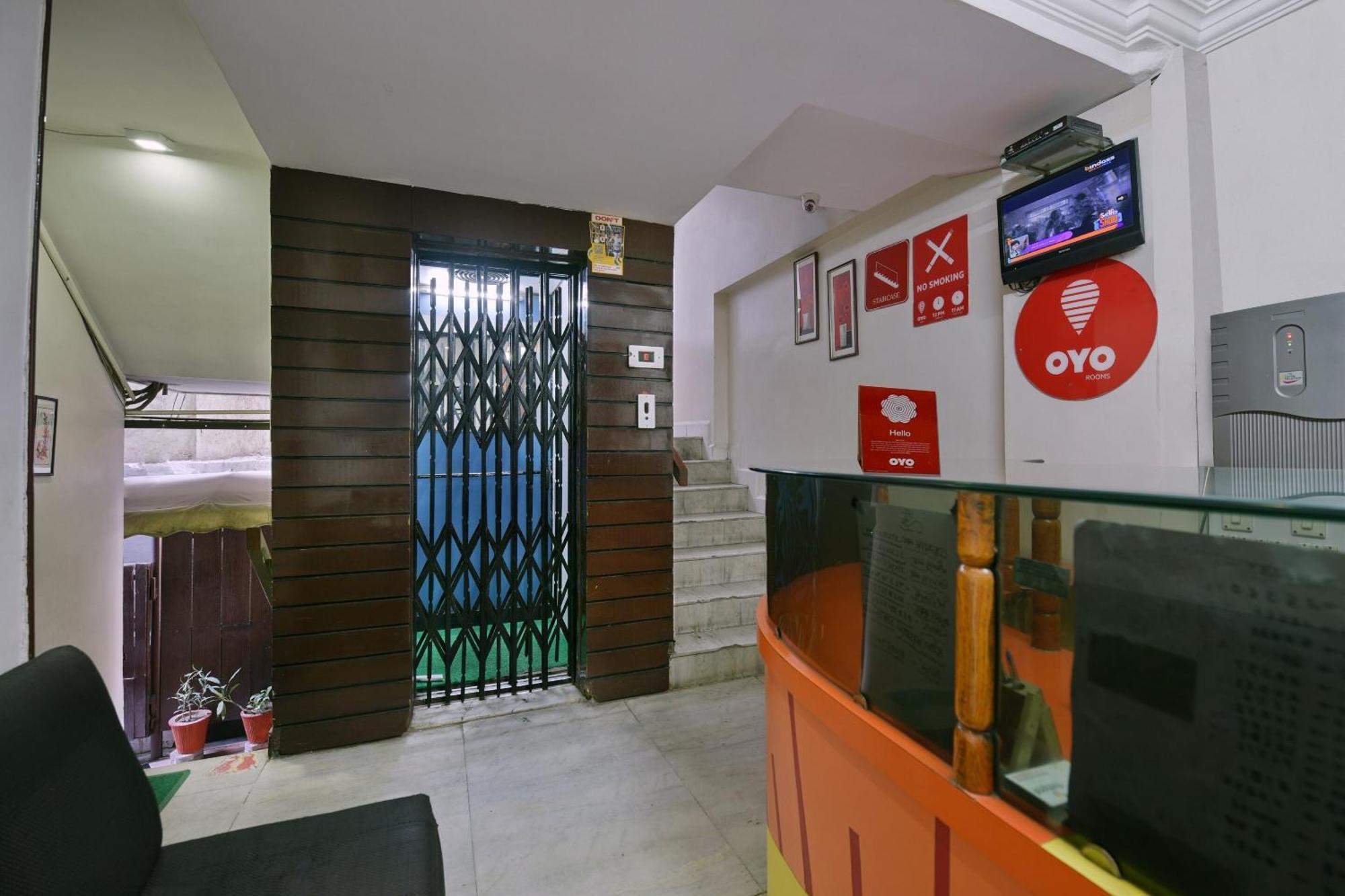 Collection O Diamond And Residences Индаур Экстерьер фото